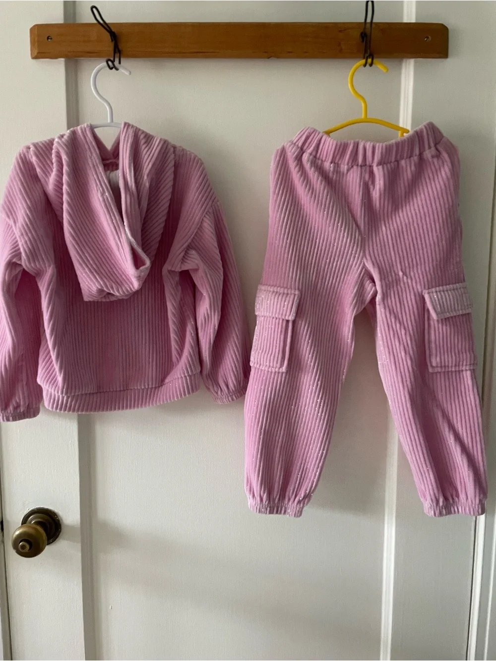 NWOT Juicy Couture Toddler Pink and Metallic Velour Ribbed Hoodie & Jogger Set
